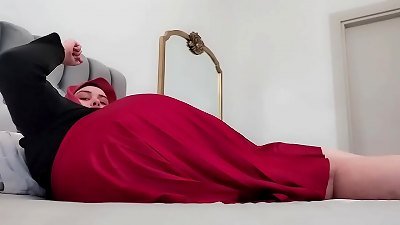 I'm showing my ass to my stepson.