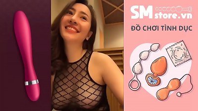 Em super hot lady cá»±c xinh, tháº£ r&ocirc;ng livestream táº¡i nh&agrave; h&agrave;ng