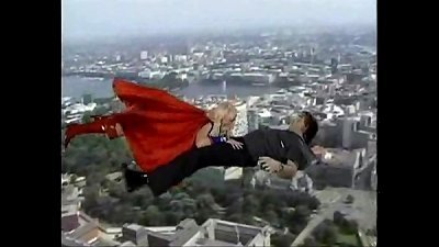 SuperGirl gives a blowage for Jimmy Olsen