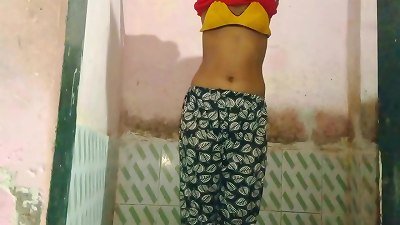 à¤†à¤¶à¥ à¤®à¥à¤‚à¤¬à¤ˆ à¤¨à¥‡ à¤š******à¤•à¥‡ à¤¬à¤¾à¤¦ à¤šà¥‚à¤¤ à¤•à¥€ à¤¸à¤«à¤¾à¤ˆ