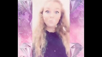 gazing at my muff all day.