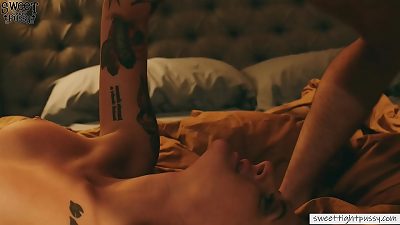 jiggly Tattoed sandy-haired Gets into a rock-hard hook-up act