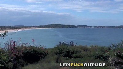 Let's fuck Outside - Beach threesome n double penetration w/ tanned bombshell