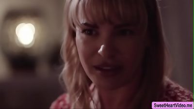 milf Dana penetrates her black stepdaughter