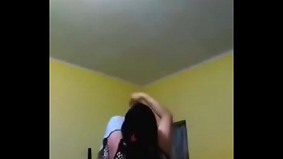 Chapina mostr&aacute;ndome su labia rica parte two