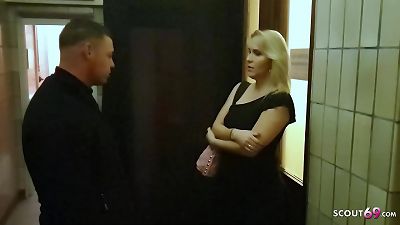 German mature Julia pink give a Toilette nail for Stranger at Disco