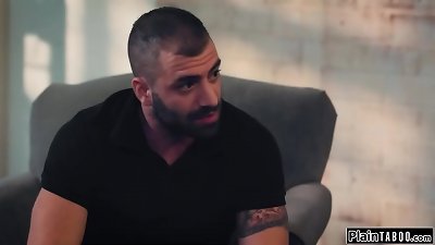 Parol officer anal invasion pokes client and girlfriend