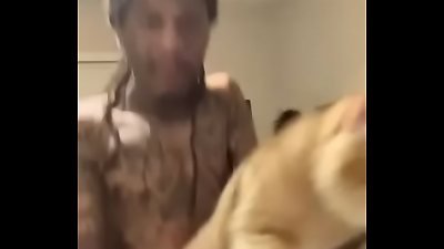 The cat like get me outta here