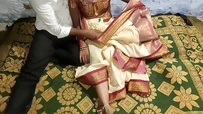Desi Telugu house wife Romantic fucky-fucky