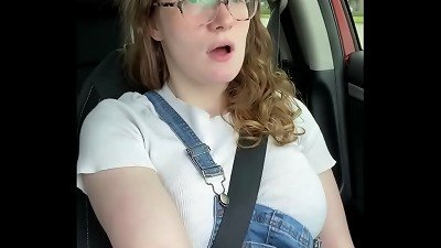 Nerdy Country girl touches Herself in her Car