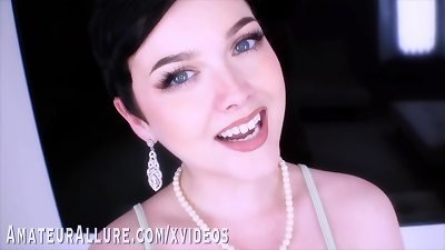 Jade Valentine & Bella Luna Provide Oral delectations