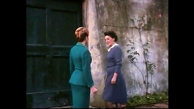 incredible blond has a lil' vulva