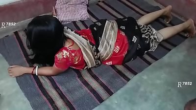 Desi Neighbor Bhabhi pulverized Her In Her Home When She Called Her To Fix Her TV