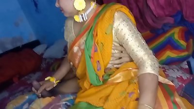 Bangladeshi kinky wife with husband exclusives sex in Bengali wife nailing Wedding anniversary love hardcore and doggy-style