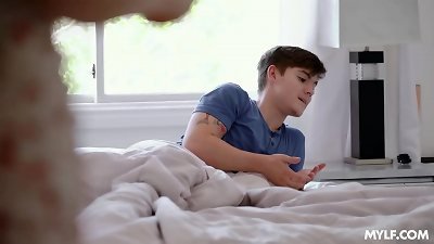 busty Mom-I-would-Like-to-Fuck gets hard pulverized