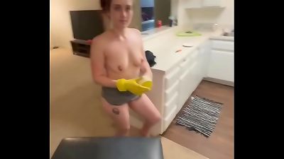 nympho Naomi is My fabulous Maid