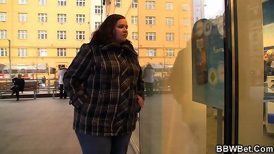 thick brunette picked up in the street and drilled