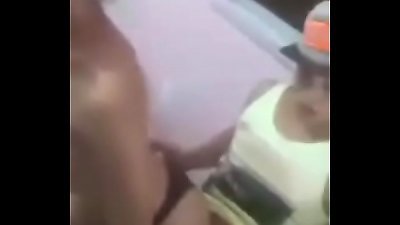 Iza P&ocirc;lemica Fazendo Quadradinho na pica