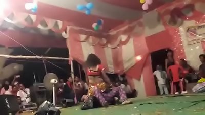 à¤²à¤¹à¤‚à¤—à¤¾ à¤®à¥‡à¤‚ à¤˜à¥à¤¸ à¤² à¤¬à¤¾