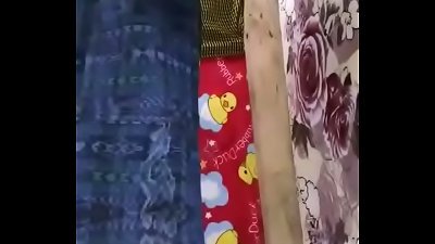 Chavita de corte se desnuda Parte 1