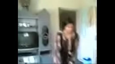Desi Aunty drill in room video recorded